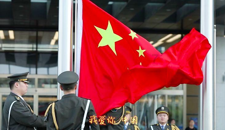 男生穿摇粒绒,非土即码农?呵呵,我看你才是土冒!